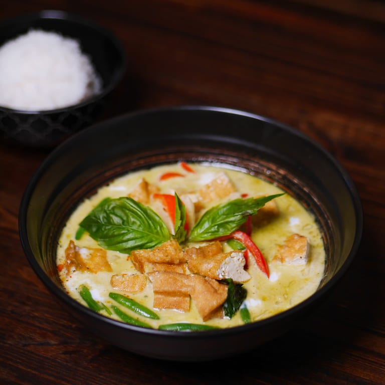 Explore Our Curry Dishes
